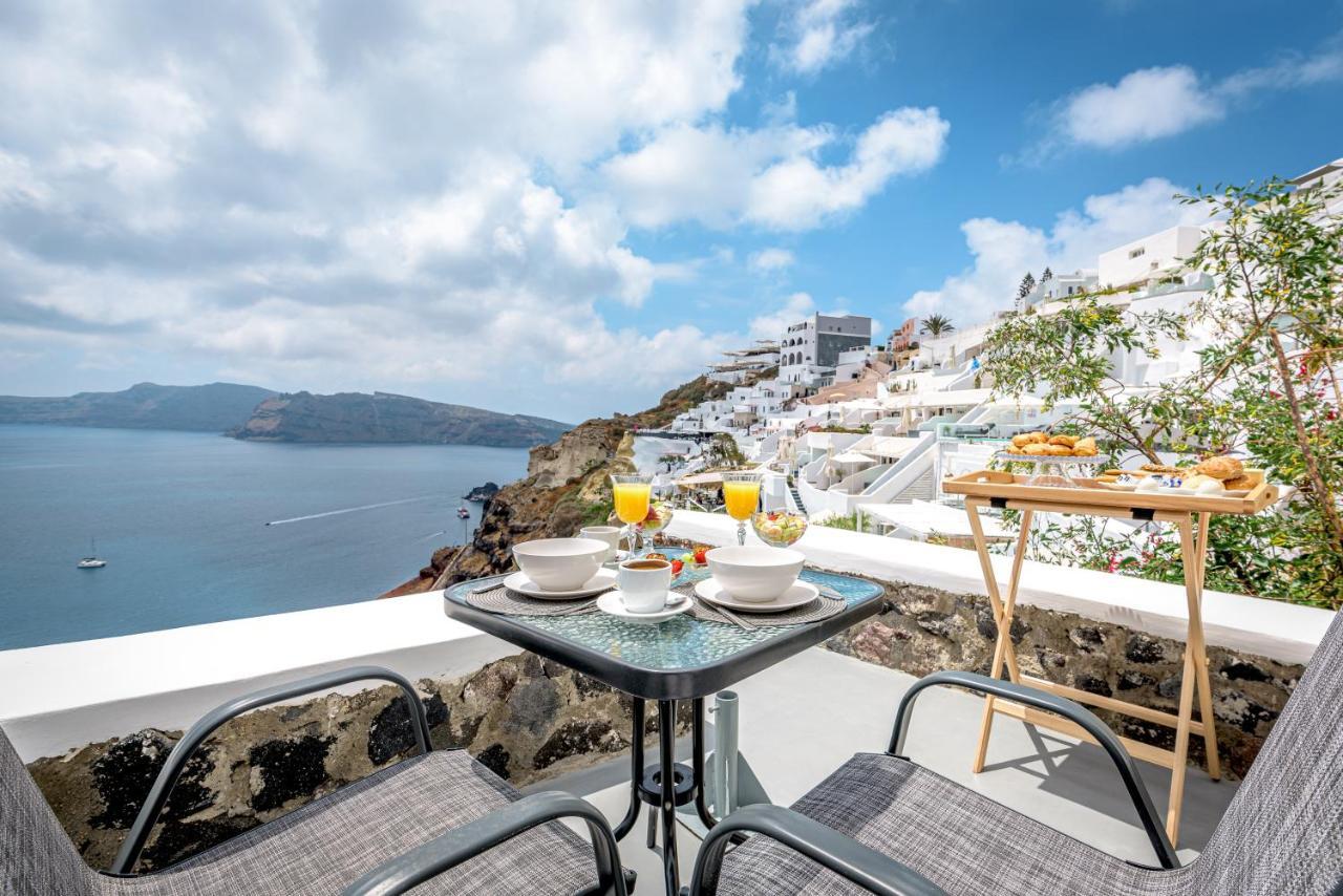 Amazing View Villa Oia With Jacuzzi Exterior photo