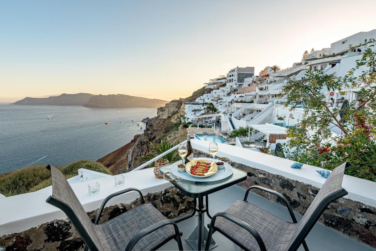 Amazing View Villa Oia With Jacuzzi Exterior photo