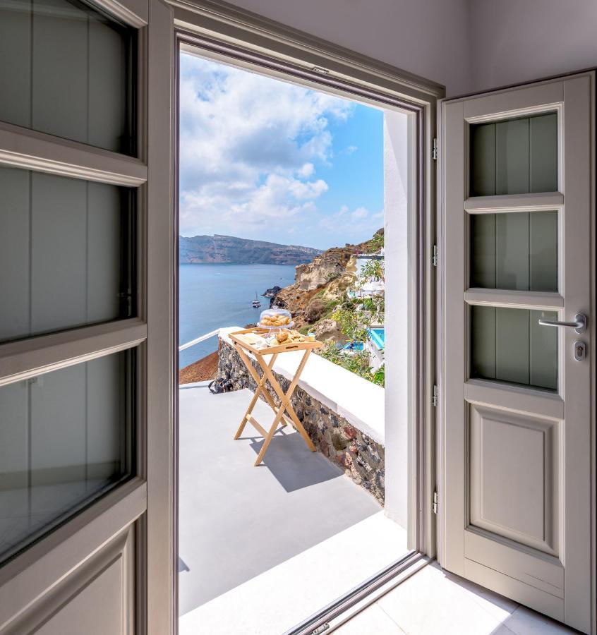 Amazing View Villa Oia With Jacuzzi Exterior photo